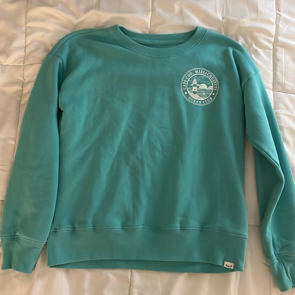 Abercrombie kids crew neck sweater